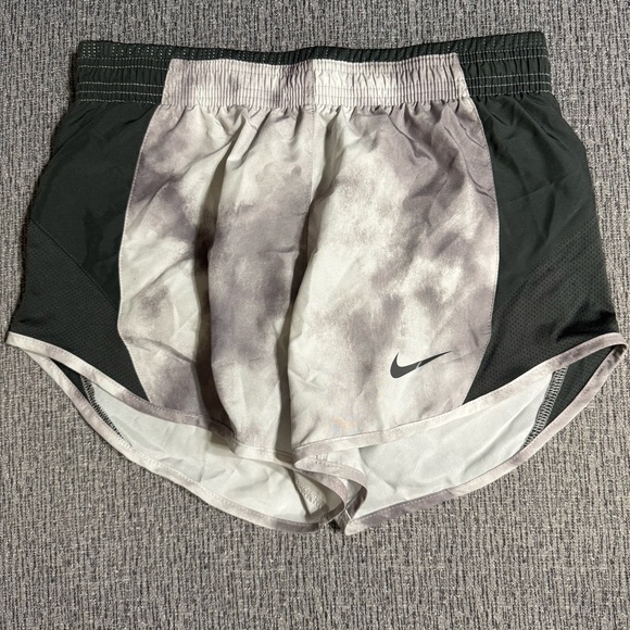 Nike Women’s Running Shorts - Picture 1 of 14